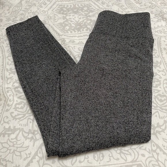 Athleta DELANCEY HERRINGBONE TIGHT - Picture 2 of 9